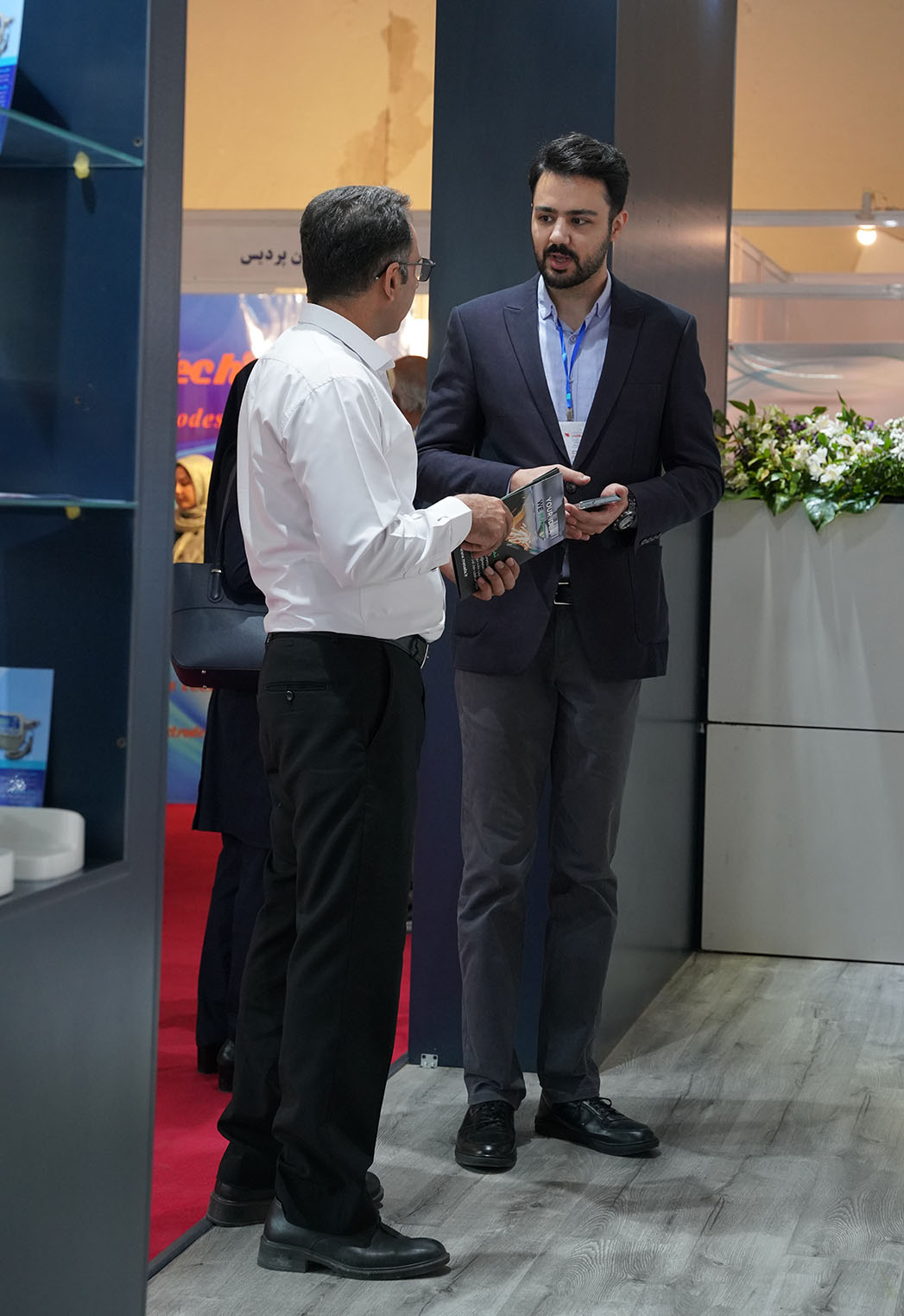 حضور سینا ذبیحی در نمایشگاه ایرانهلث ۲۰۲۳ | Sina Zabihi at Iran Health 2023 حضور سینا ذبیحی (دکتر سینا ذبیحی) در نمایشگاه بینالمللی ایرانهلث ۲۰۲۳ بههمراه غرفه شرکت دانش گستر کیان ایرانیان | Presence of Sina Zabihi (Dr. Sina Zabihi) at Iran Health 2023 International Exhibition with Danesh Gostar Kian Iranian Company – Photo 1